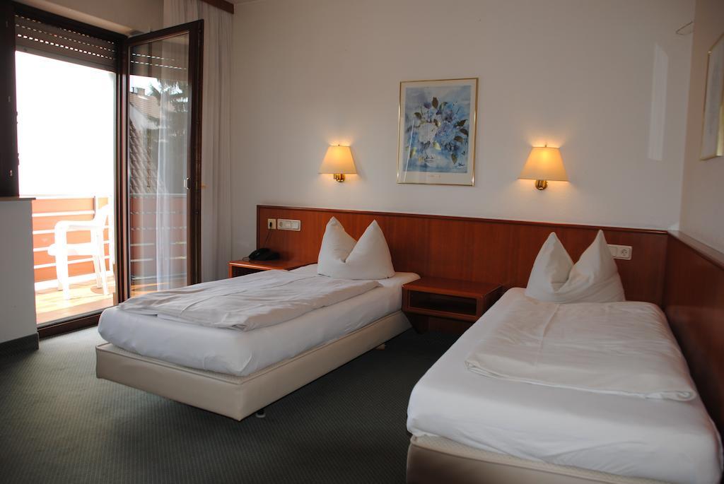 Hotel Kurfuerst Garni 格尔梅斯海姆 客房 照片